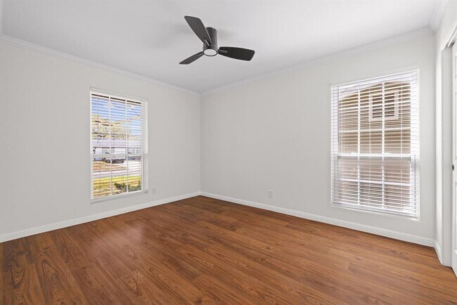 Building Photo - 5306 Basswood Ln