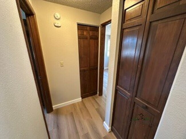 Building Photo - 2653 Erin Way