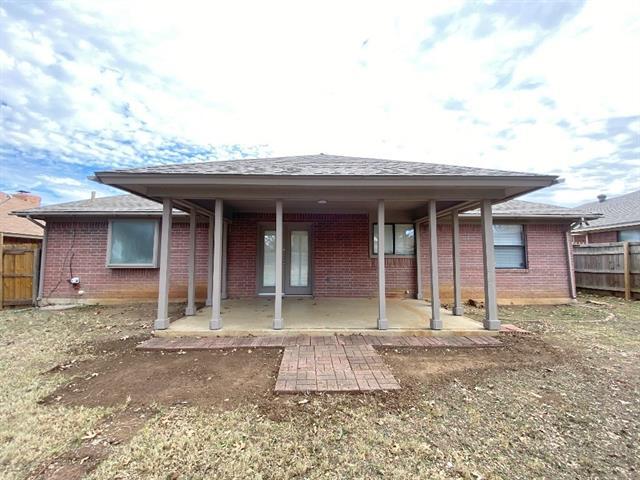 Building Photo - 3704 Fairhaven Dr