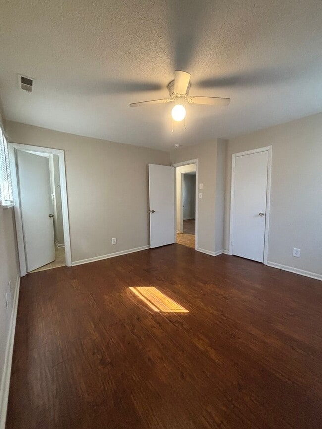 Building Photo - Charming 3br, 1.5 bth Home in Western Branch