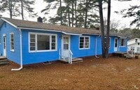 Building Photo - 1648 Amhurst St