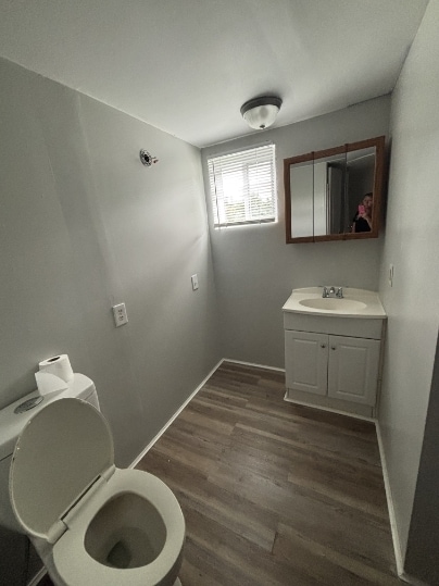 Building Photo - 27 Brinwood Dr
