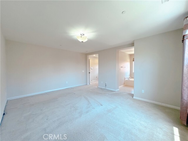 Building Photo - 352 Golden Bear Ln