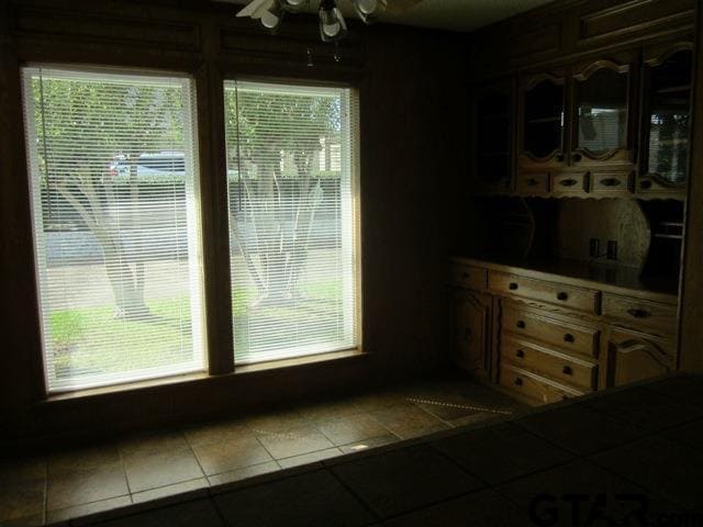 Building Photo - 401 Woodland Hills Dr