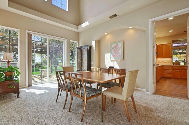 Building Photo - Stunning North Davis Executive Home with 5...