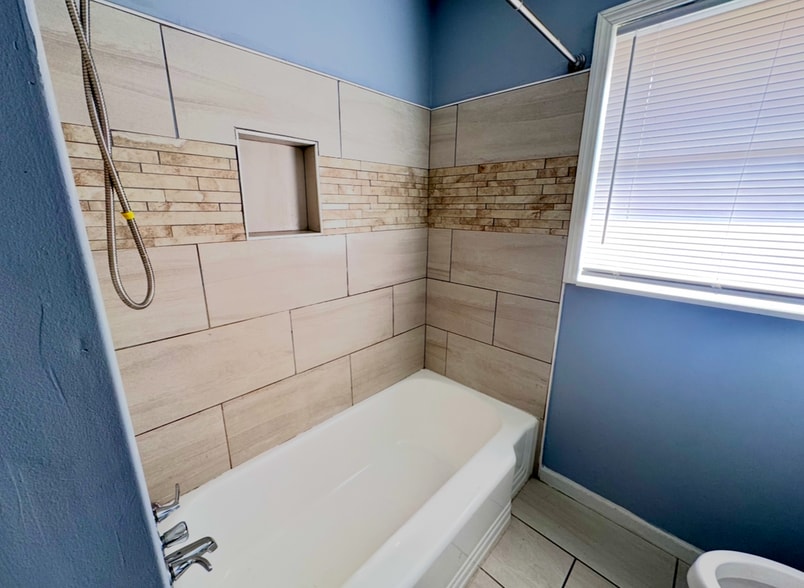 Building Photo - 7005 2nd Ave S