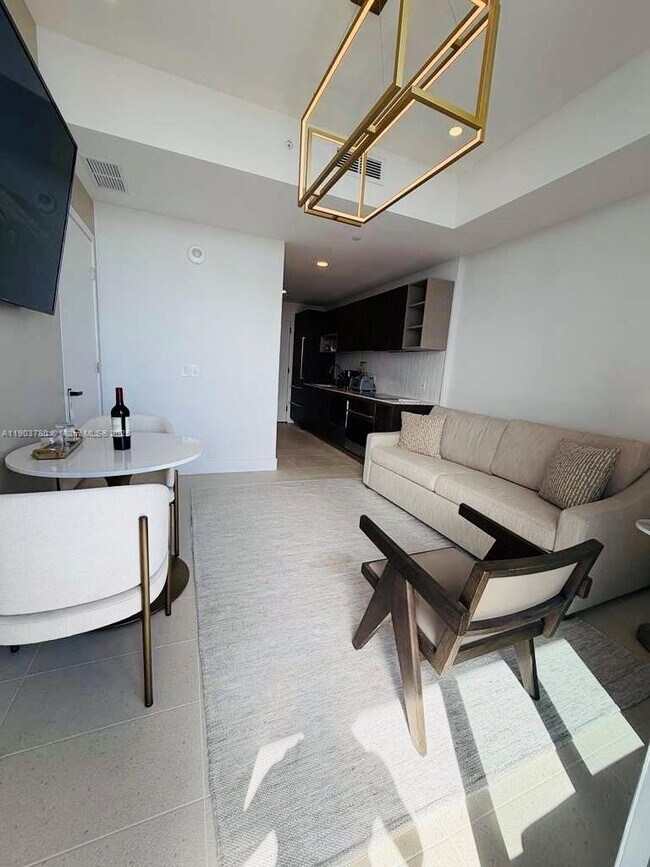 Building Photo - 159 NE 6th St