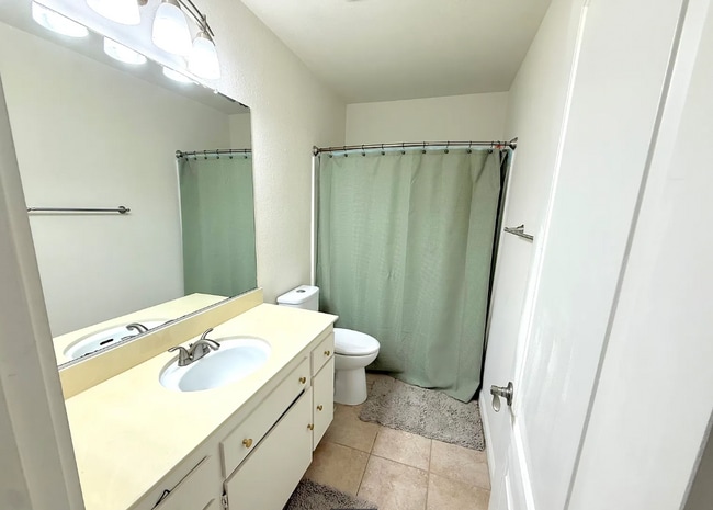 Building Photo - 32221 Alipaz St