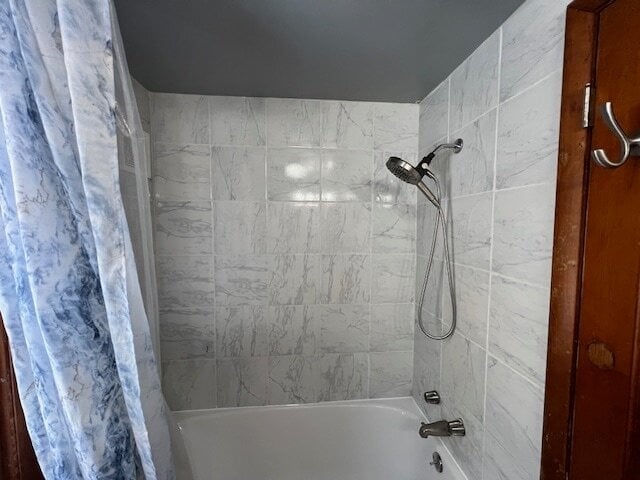 Building Photo - 20604 Collins Rd