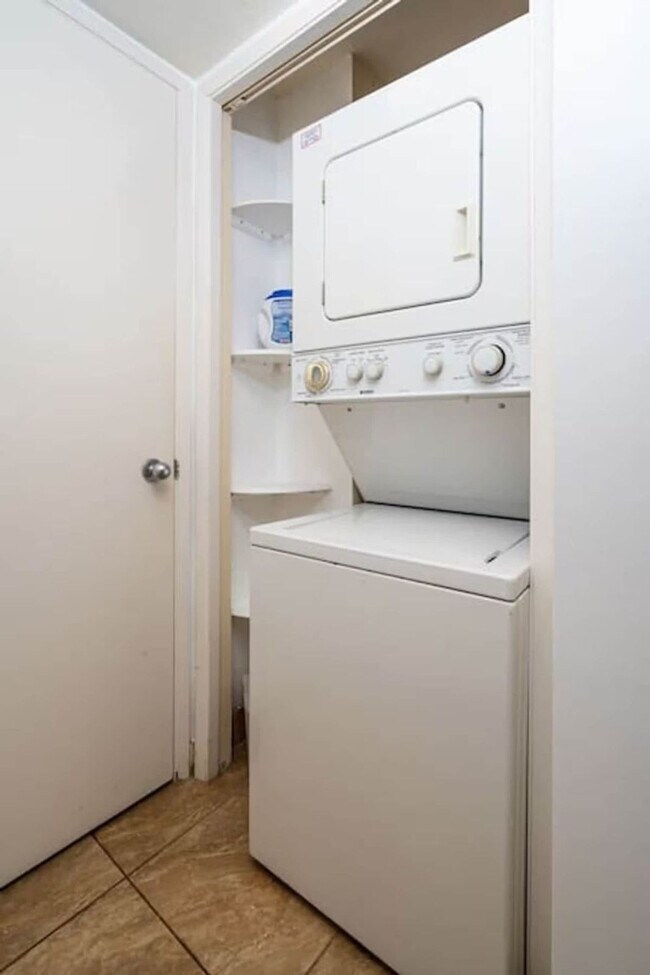 Building Photo - 2575 S Kihei Rd