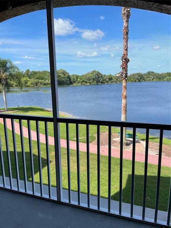 Building Photo - 1909 Summer Club Dr