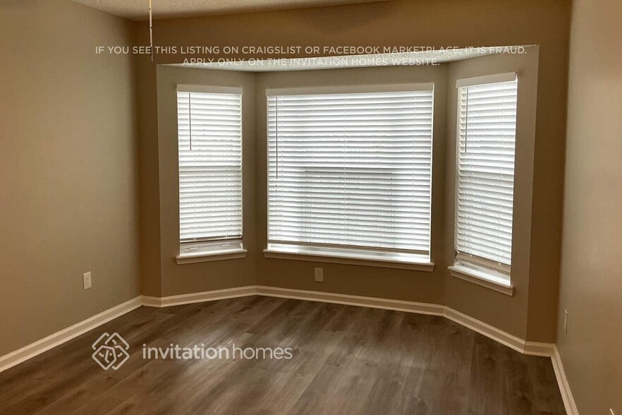 Building Photo - 601 Thornberry Rd