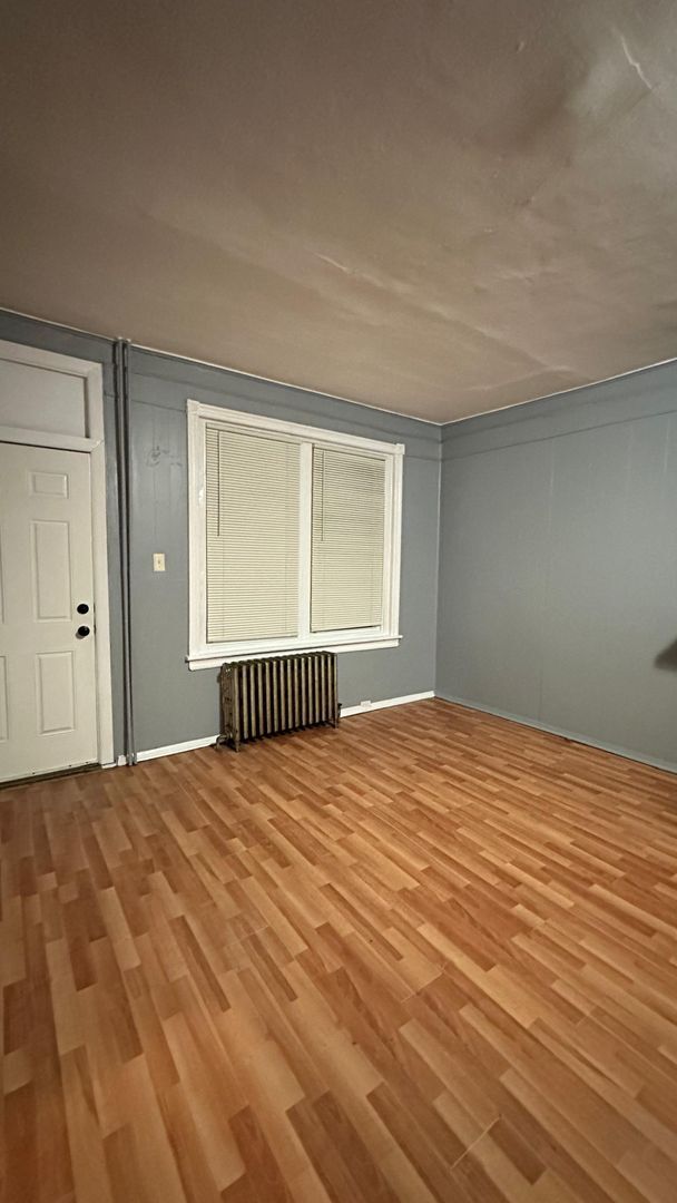 Building Photo - Remodeled Home - Kensington