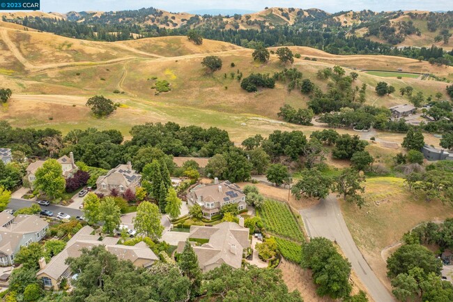 Building Photo - 111 Diablo Ranch Ct