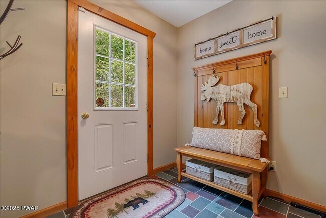 Building Photo - 134 Split Rock Rd