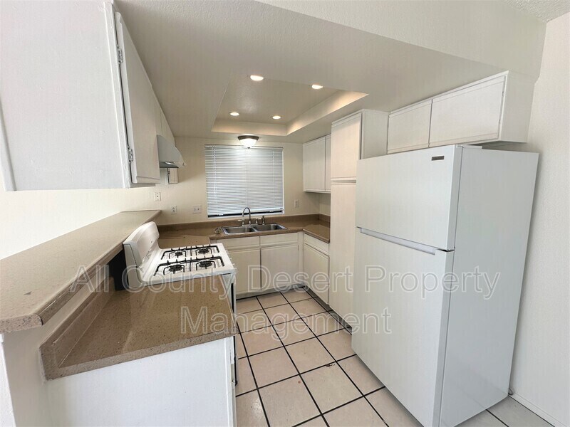 Building Photo - 33950 Via De Anza