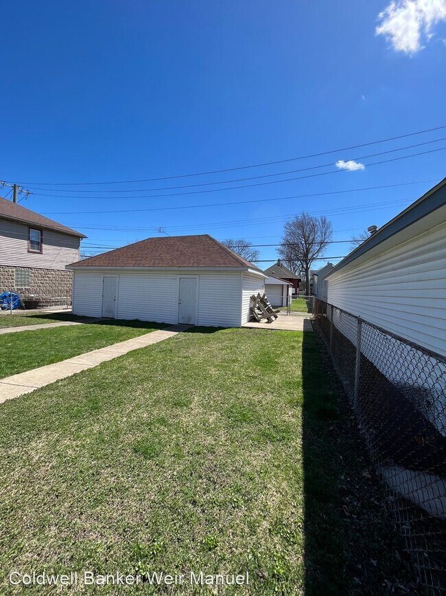 Building Photo - 3 br, 1.5 bath House - 337 Orange Street