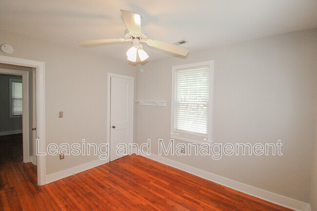 Building Photo - 679 Savannah Hwy