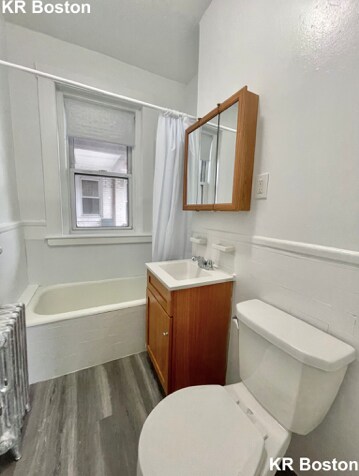 Bathroom - 148 Washington St