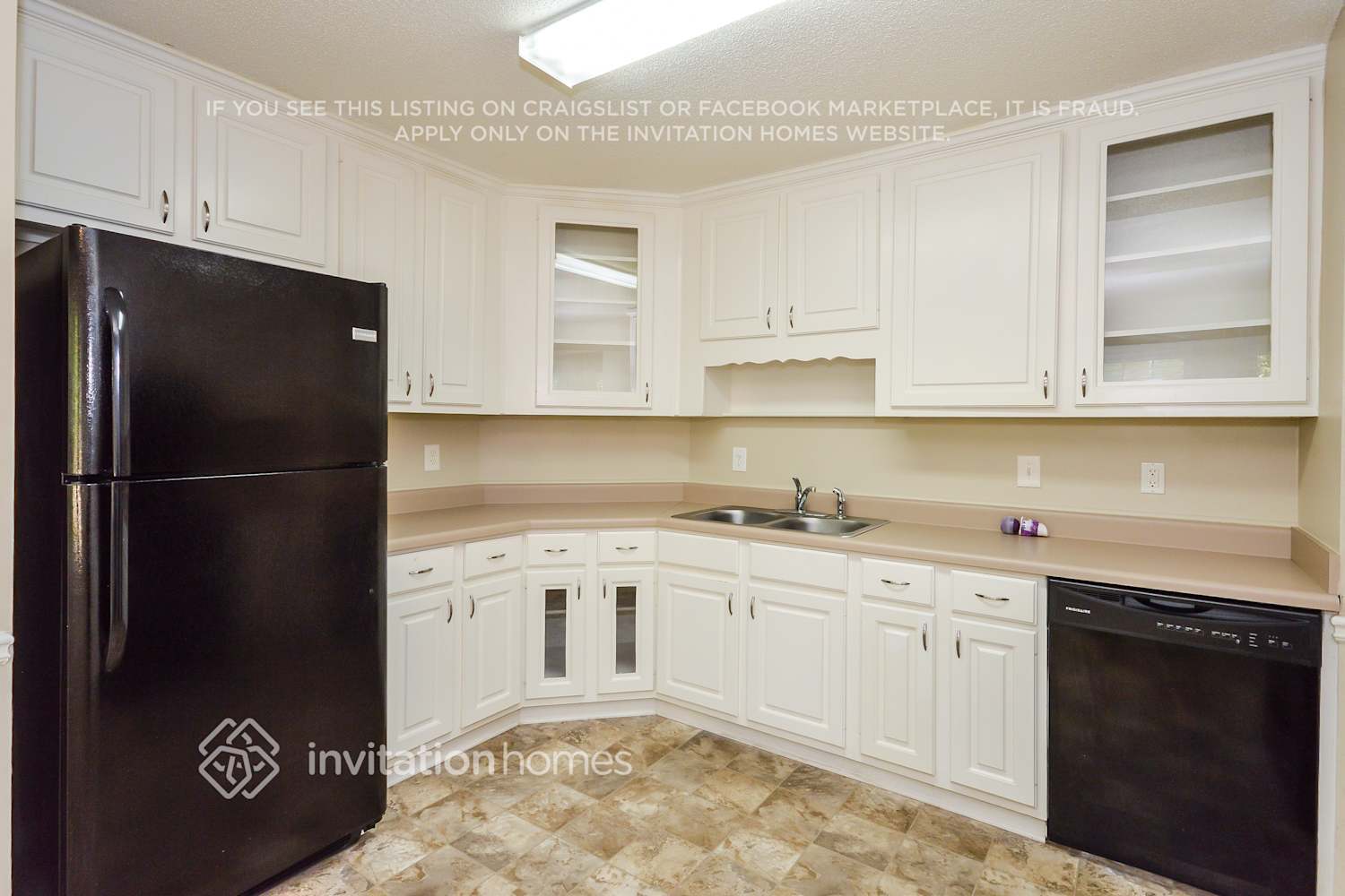 Building Photo - 3940 Cumberland Trail SE