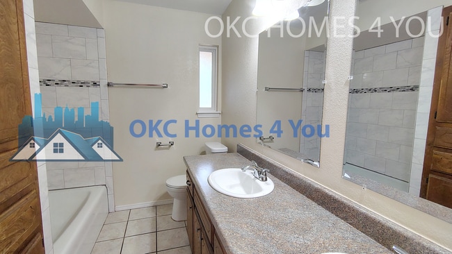 Building Photo - Live in Mustang and save $650 off the first full months rent!