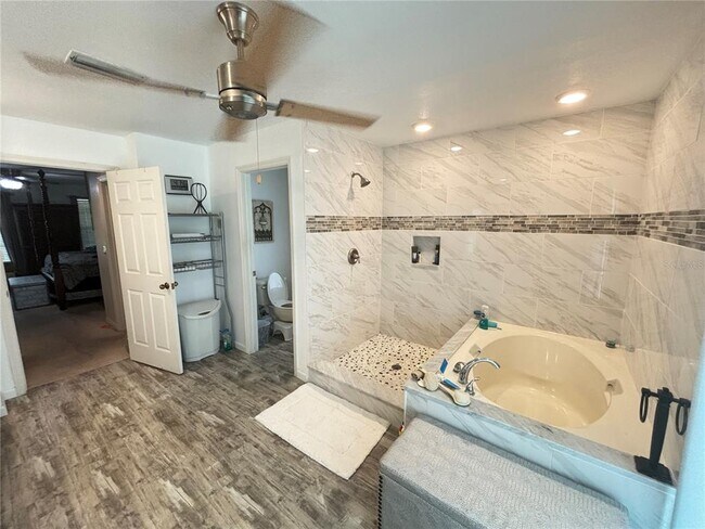 Building Photo - 18411 Keystone Grove Blvd