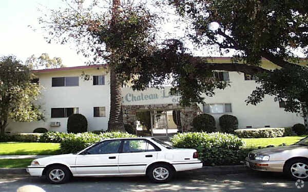 Building Photo - 600 N Louise St