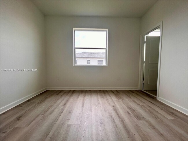 Building Photo - 35774 SW 178th Ct