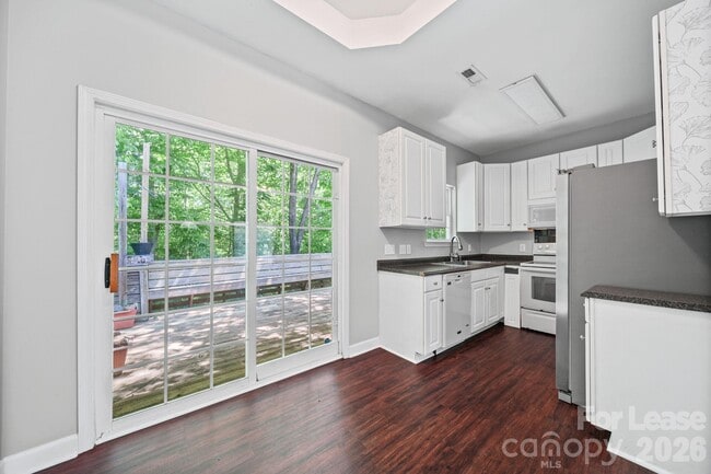 Building Photo - 1728 Brian William Rd