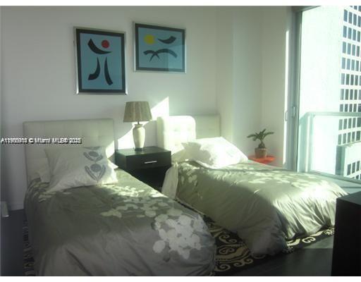 Building Photo - 55 SE 6th St