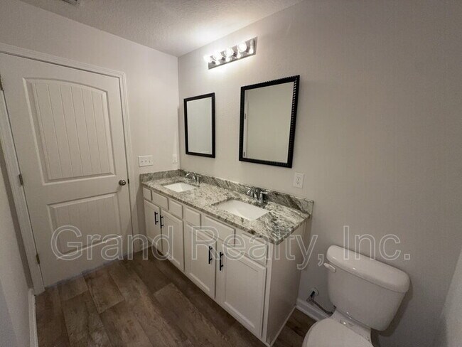 Building Photo - 4633 Integrity Ct