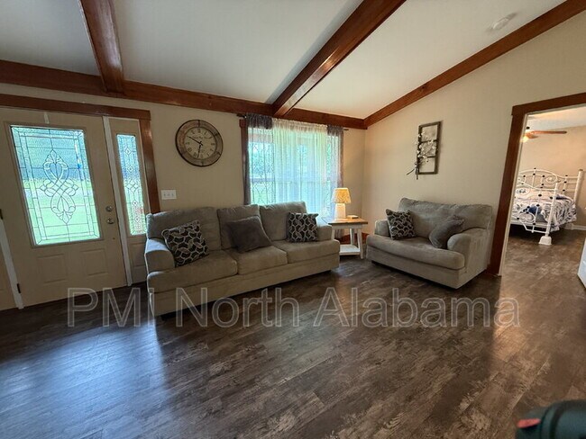Building Photo - 314 Neal Dr