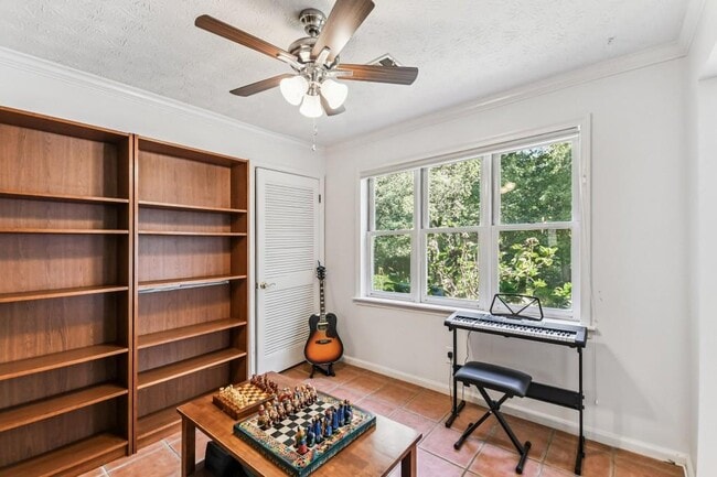 Building Photo - 19 Normandy Ct NE