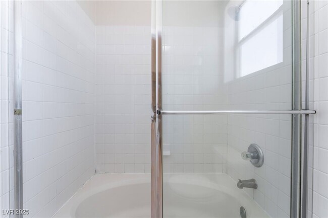 Building Photo - 4906 Rancho Verde Ct