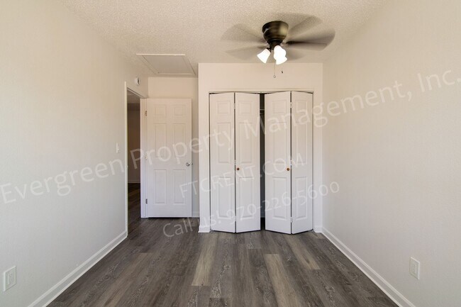 Building Photo - 2147 27th Ave Ct