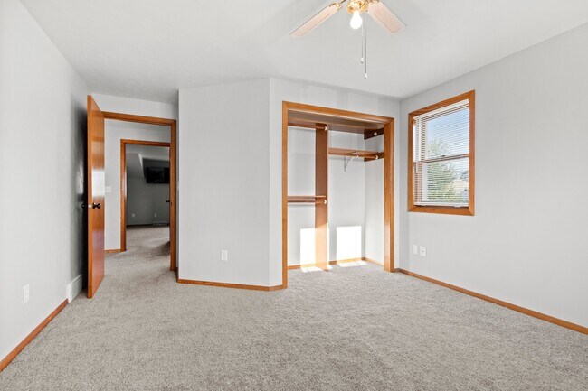 Building Photo - 2378 Cedar Rdg