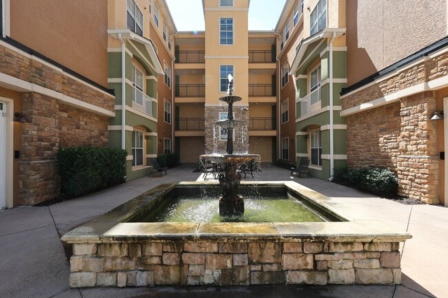 Building Photo - Villa Sonoma Brookhaven