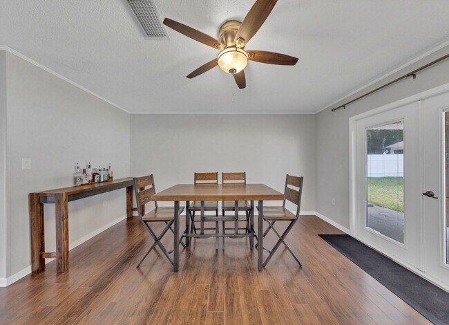 Building Photo - Beautiful 3 Bedroom in Fort Walton Beach