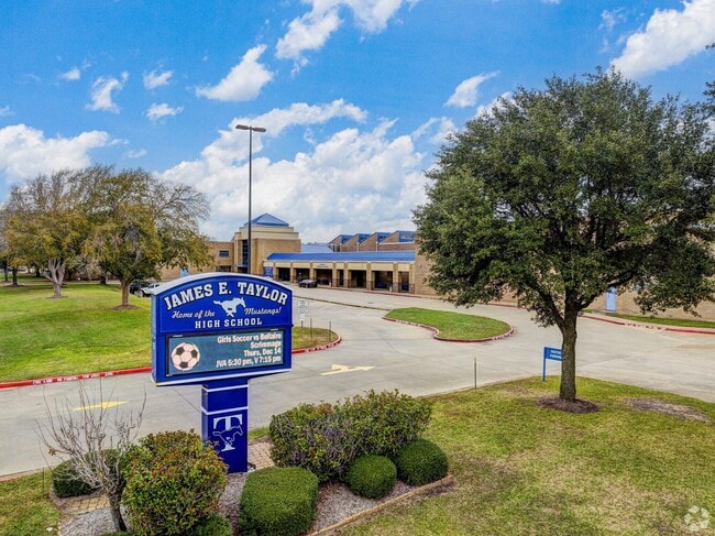 Building Photo - 1603 Leatherwood Dr