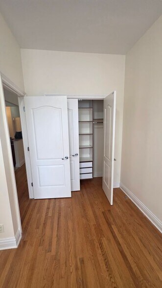 Building Photo - 1637 Sheepshead Bay Rd