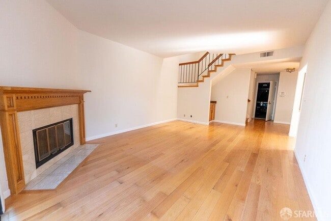 Building Photo - 3779 Harlequin Terrace