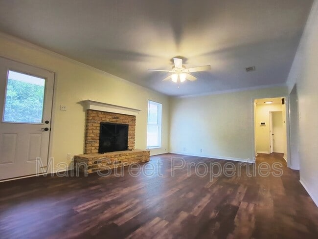 Building Photo - 3545 Hopestill Rd