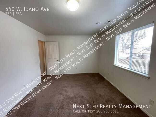 Building Photo - 540 W Idaho Ave