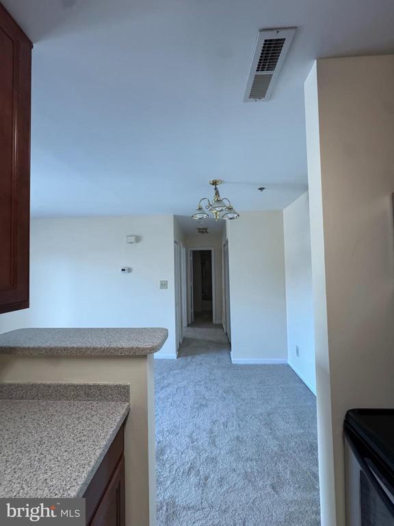 Building Photo - 61 Fern Oak Cir