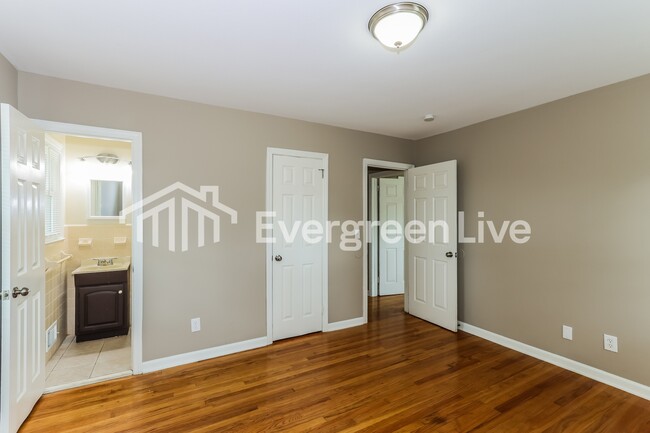 Building Photo - 1835 Pisgah Rd