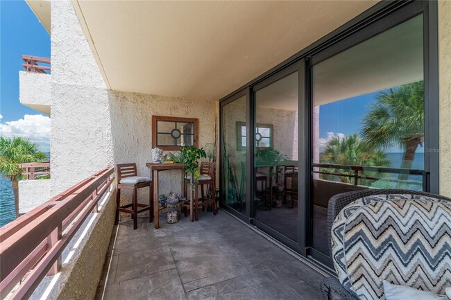 Building Photo - 5700 Mariner St