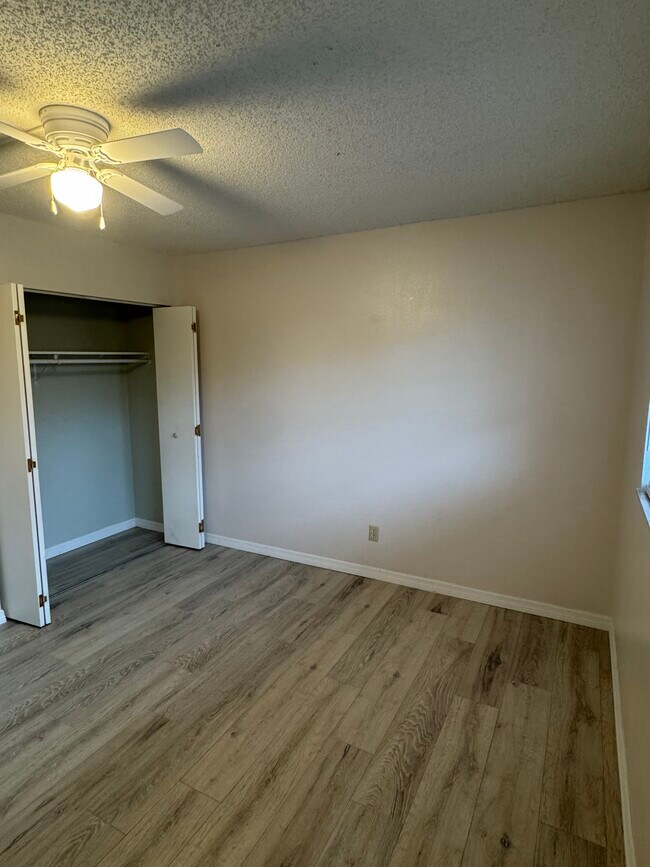 Building Photo - 1504 Virginia Ave