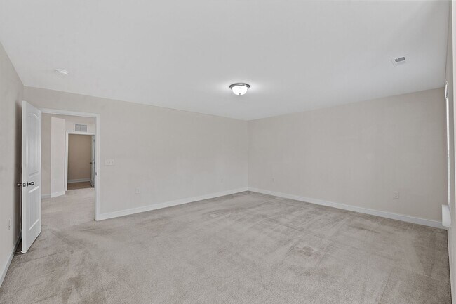 Building Photo - Spacious 4bd/3ba in Franklinton