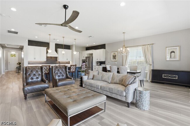 Building Photo - 3549 Pilot Cir