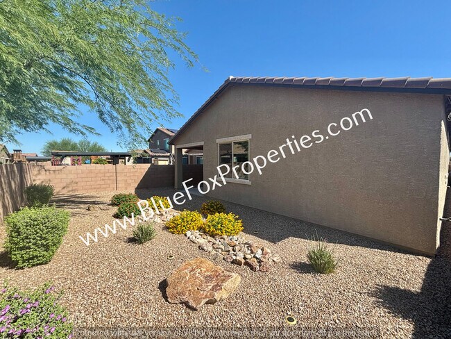 Building Photo - 6542 E Via Arroyo Largo